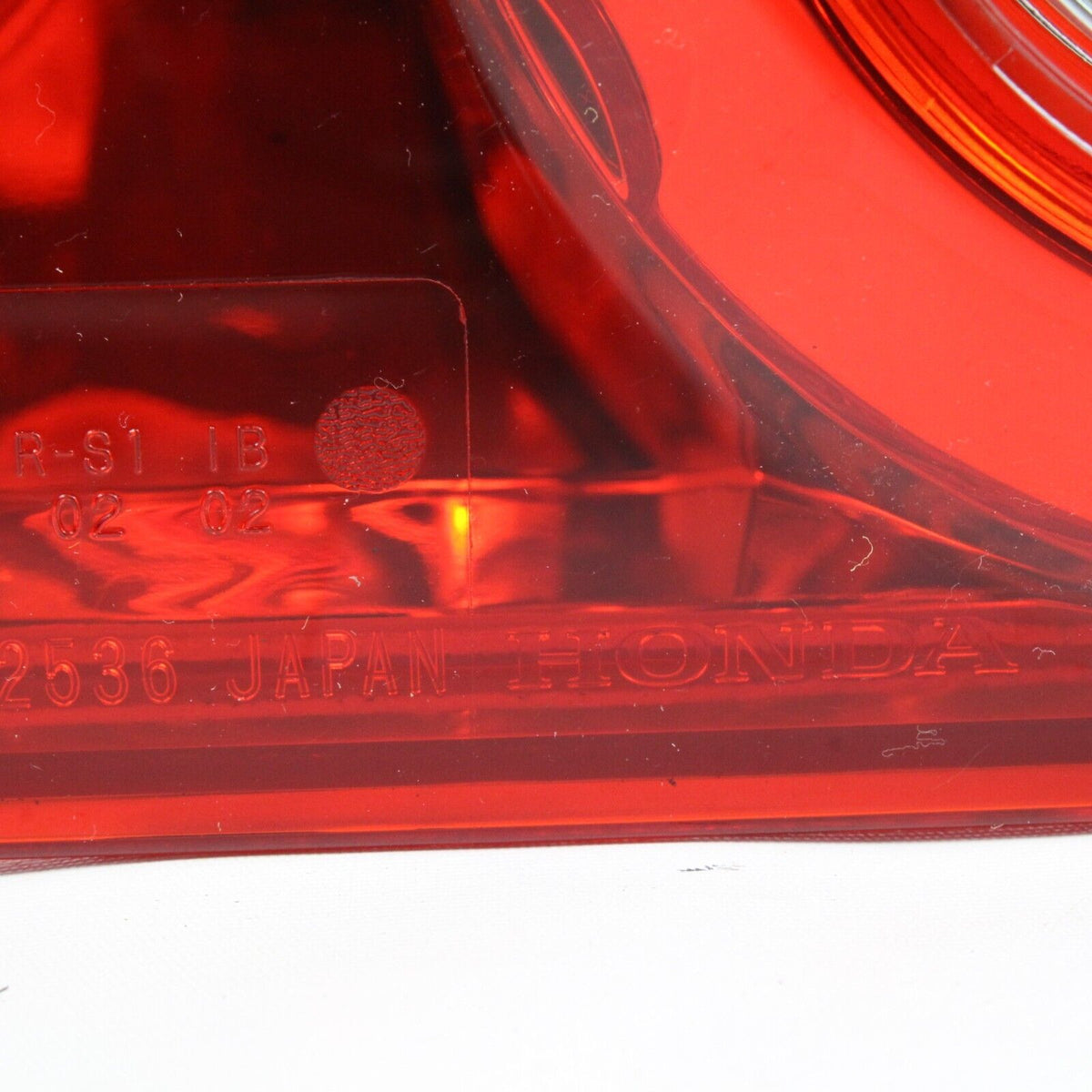 05-06 TYPE-R Taillights